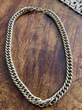 Chain necklace